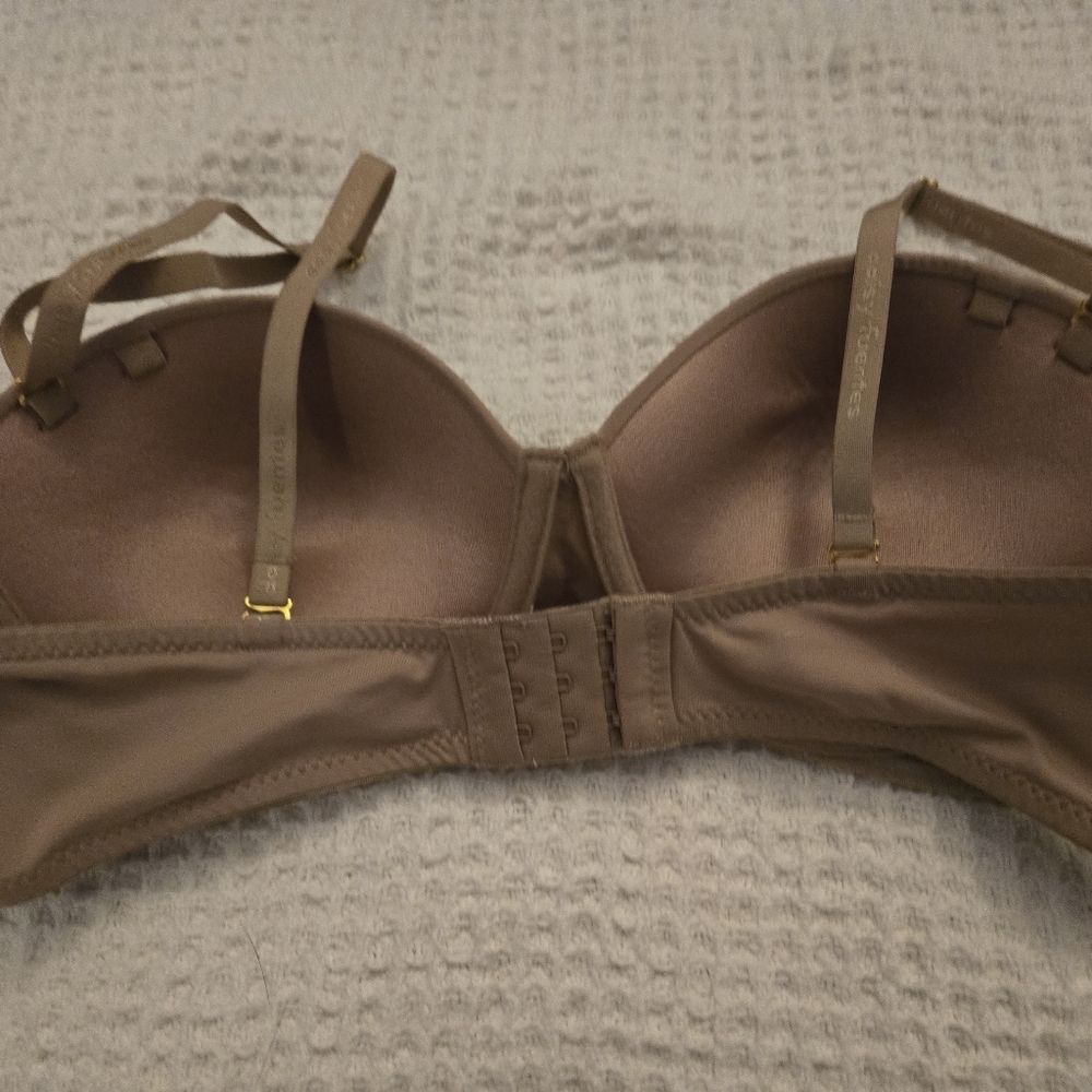 Nude Bra - Picture 4 of 7